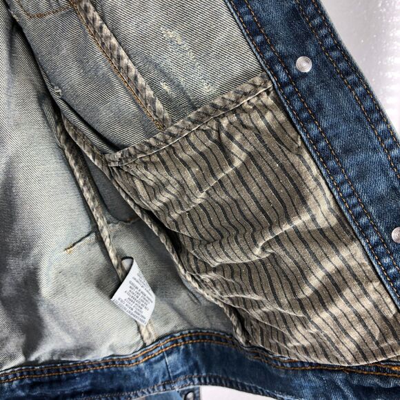 White Crow Distressed Denim Jean Jacket Fade Stars Stripes Womens Size Medium - Picture 10 of 13